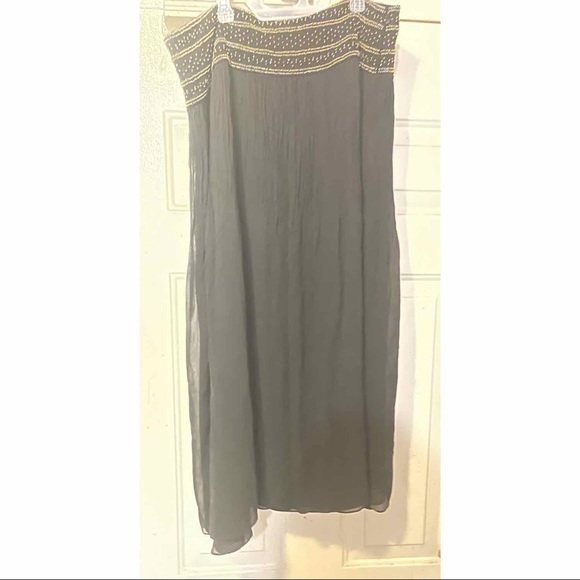 Ann Taylor Black Skirt - Picture 2 of 6